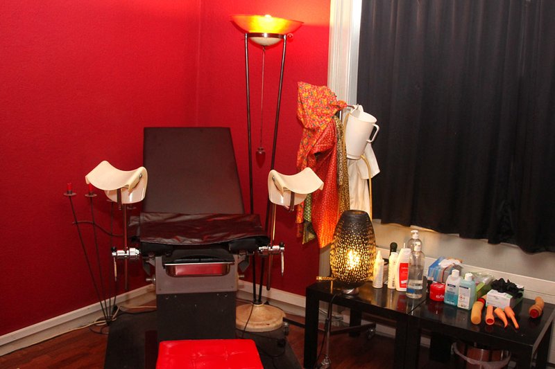 Studio Ohlala in Zurich/ Elvetia, 300 CHF/ ora